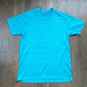Lululemon short sleeve